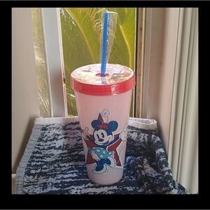 🆕️DISNEY-MINNIE Mouse.Disney.Tumbler 15